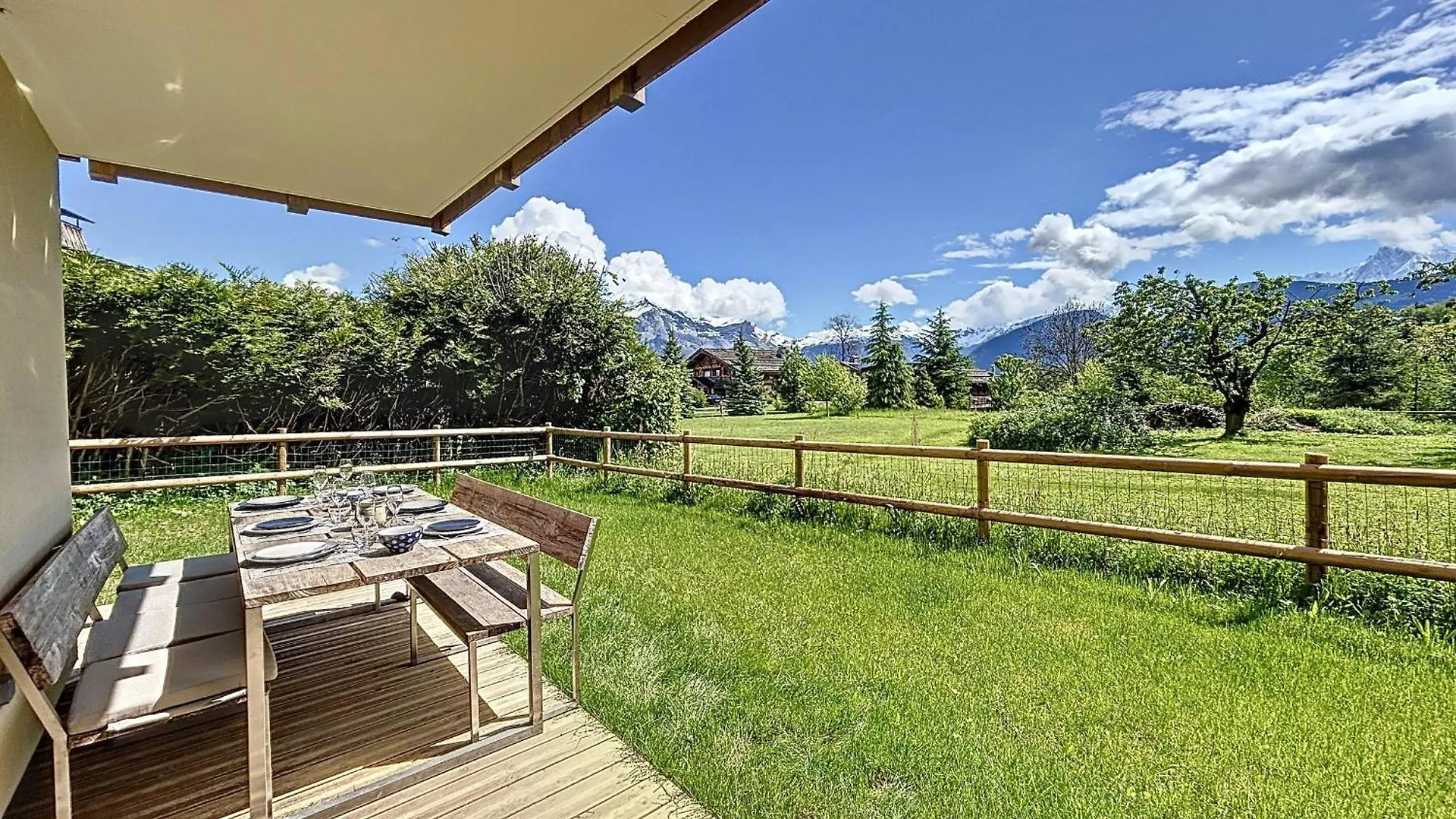 Apartment Appartement Neuf 3 Chambres A Combloux, Vue Mont Blanc, Jardin, Parking, Wifi - Fr-1-560-143